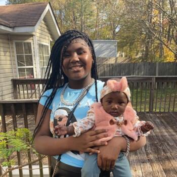 Babysitter in Chattanooga: Nyahhhh