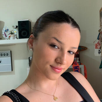 Nanny in Cuarte de Huerva: Lia