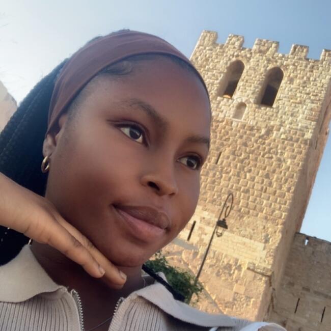 Babysitter in Marseille: Eunice