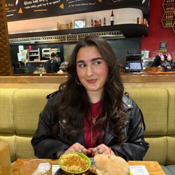 Babysitter in Cork: Pinelopi
