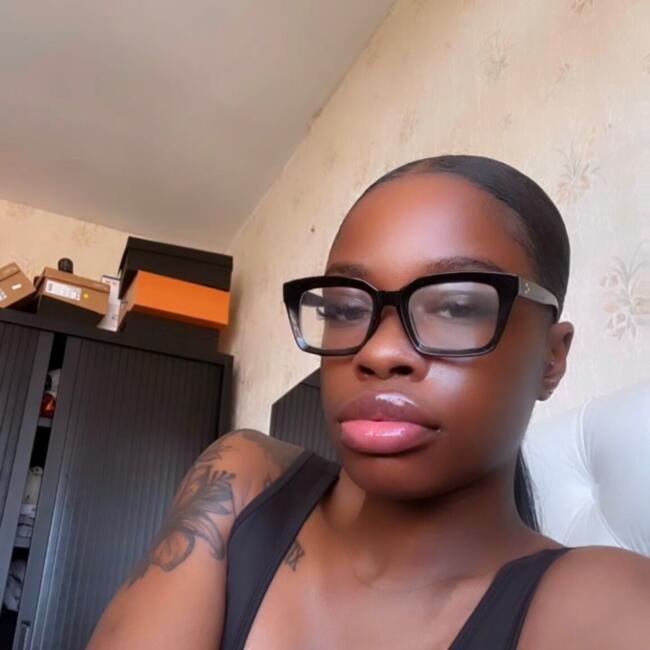 Babysitter in Almere Stad: Oyi