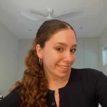 Babysitter in Sydney: Maxine