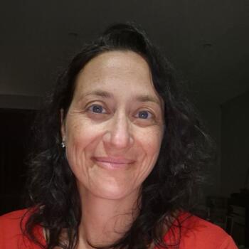 Childminder in Les Aix-d'Angillon: Valerie