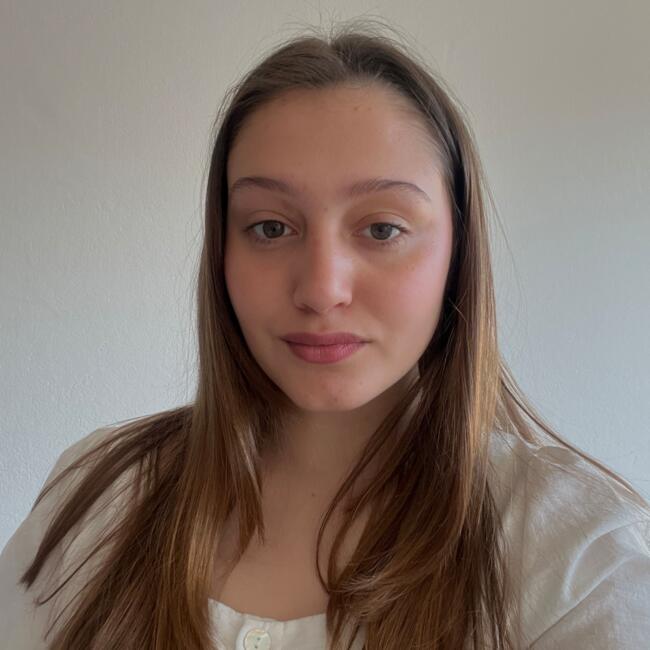 Niñera en Montevideo: María Belén