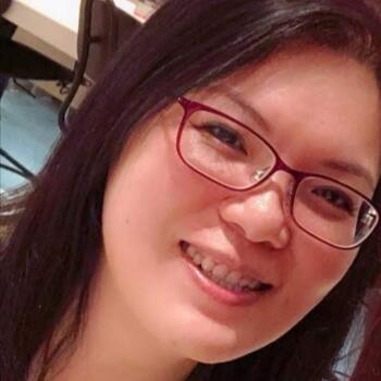 Babysitter in Singapore: Jessie