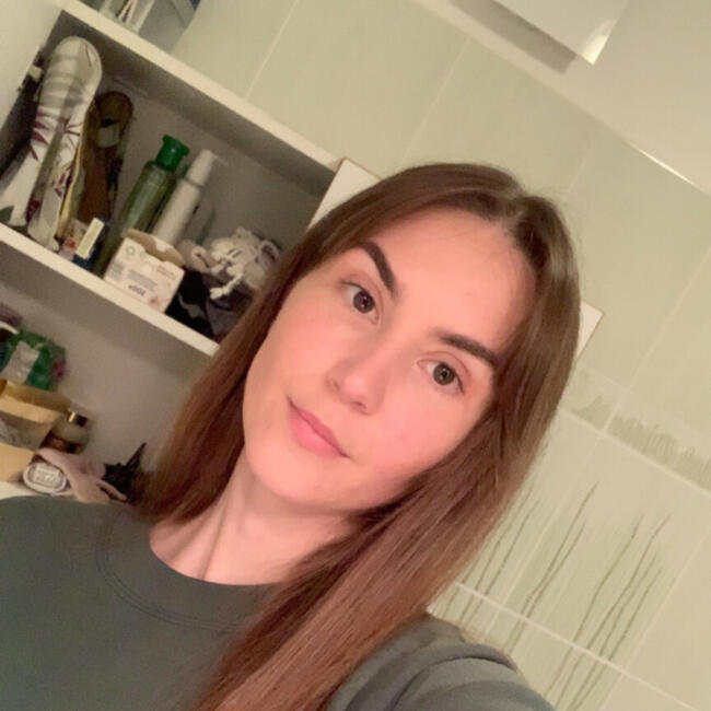 Babysitter in Koper: Pia