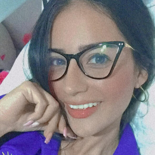 Trabajo para niñera en Bucaramanga: KATHERYN