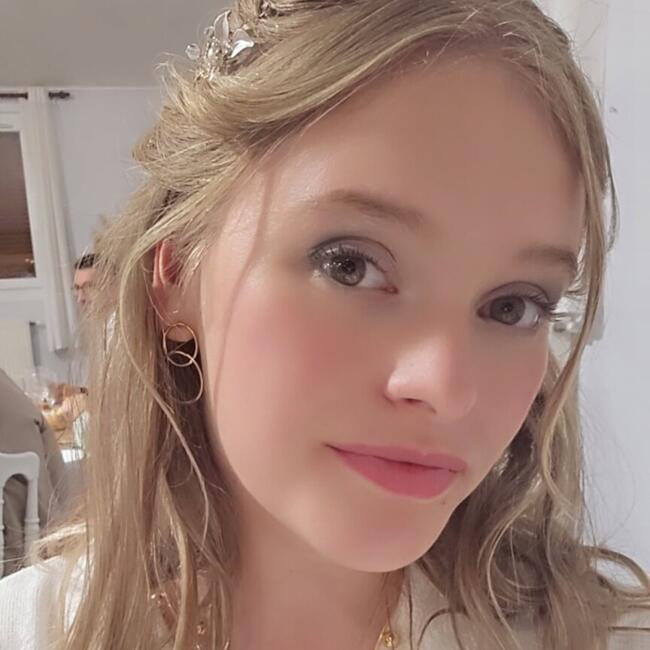 Babysitter in Thouaré-sur-Loire: Lucille