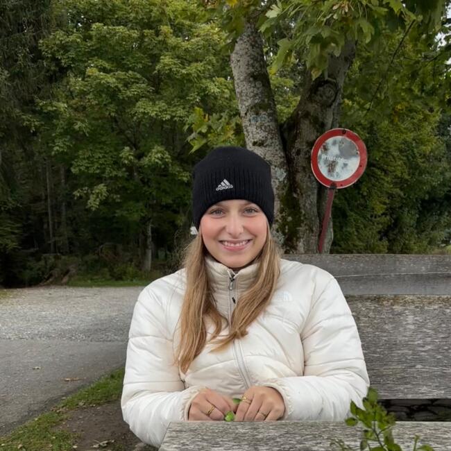 Babysitter in Rodenbach: Nicole