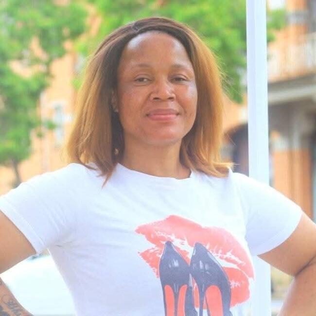 Babysitter in Ispongo: Thembeka