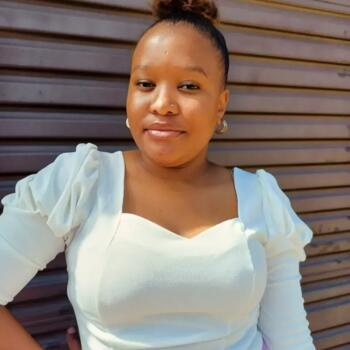 Nanny Etwatwa: Tiny