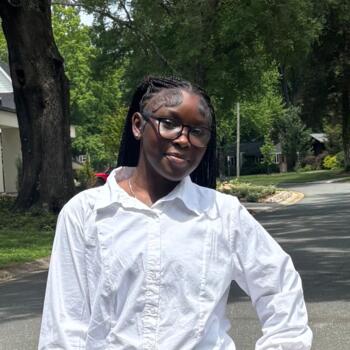 Babysitter in Charlotte: Zariah
