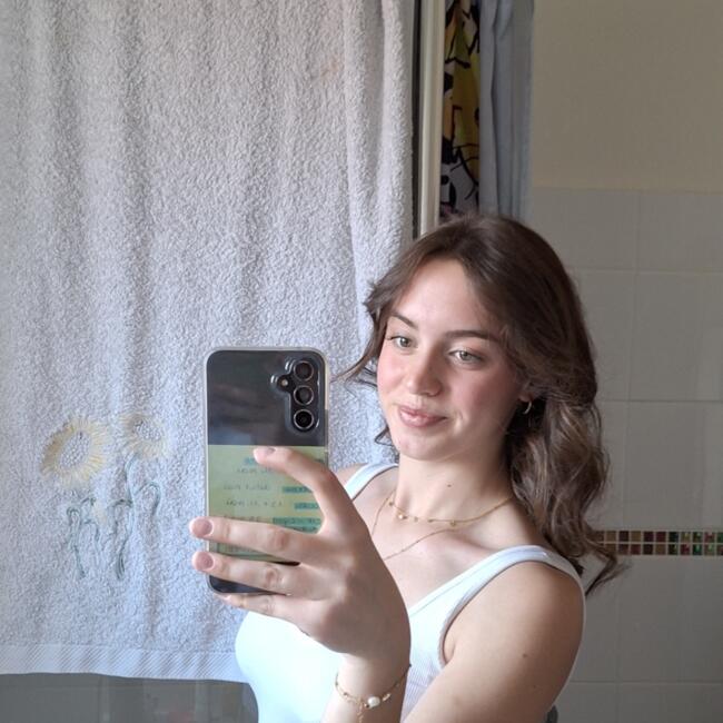 Babysitter in Chauriat: Edwige