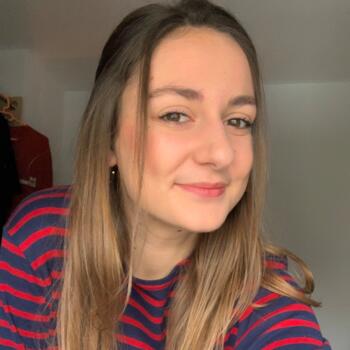 Babysitter in Plescop: Agathe