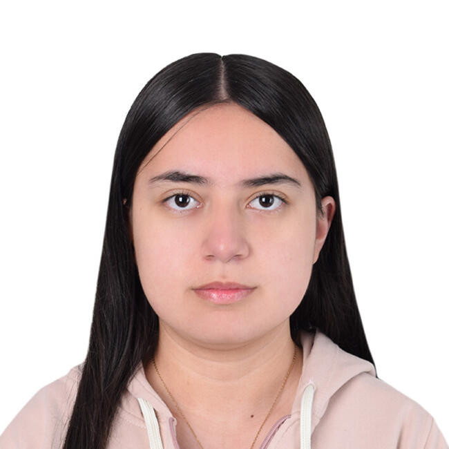 Babysitter in Duitama: Karen