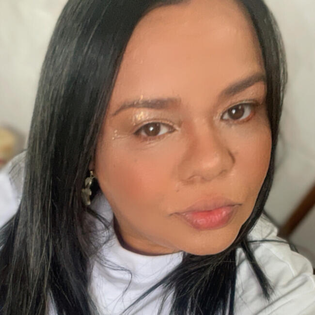 Babysitter em Lisboa: Luciana