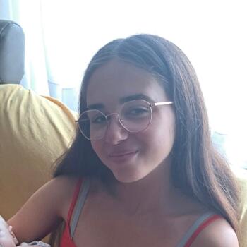 Babysitter in Toulouse: Amandine