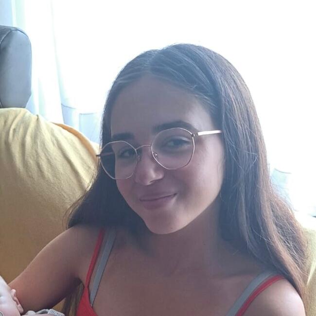 Babysitter in Toulouse: Amandine
