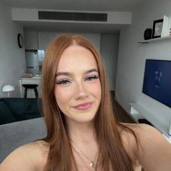 Babysitter Gold Coast: Mikaela