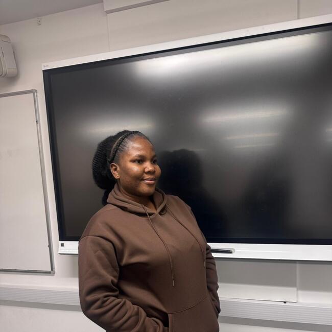 Babysitter in Hull: Ujunwa