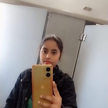 Babysitter in Faridabad: Shital