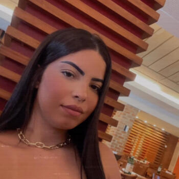 Babá São Gonçalo (São Gonçalo): Isadora