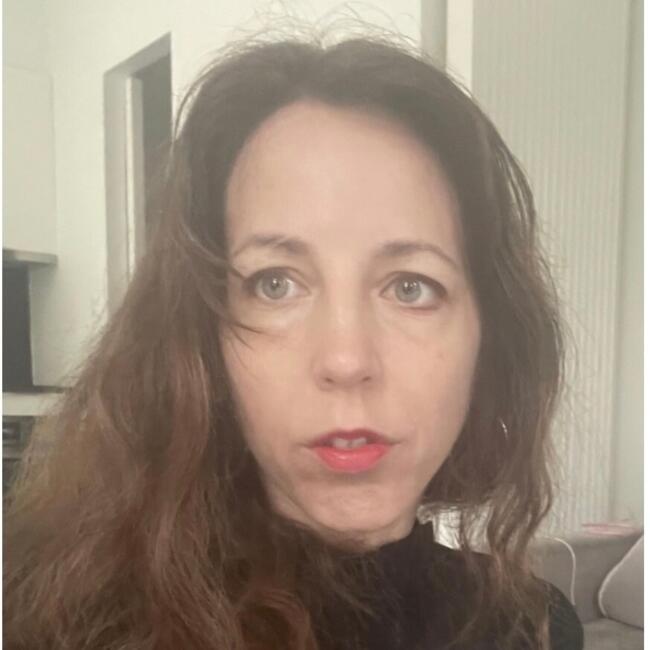 Babysitter in Ixelles-Elsene: KLARA L