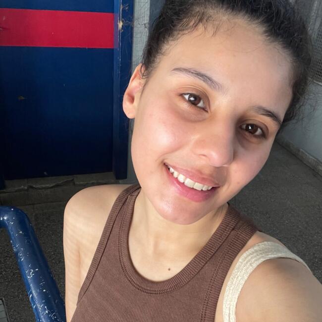 Babysitter in Cork: Tamires