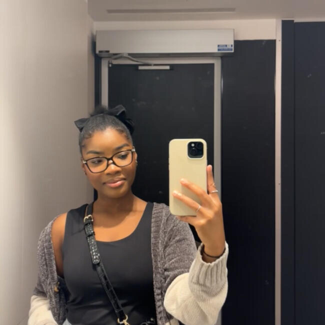 Baby-sitter in Montréal: Myriam