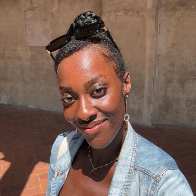 Baby-sitter in Galway: Sarah