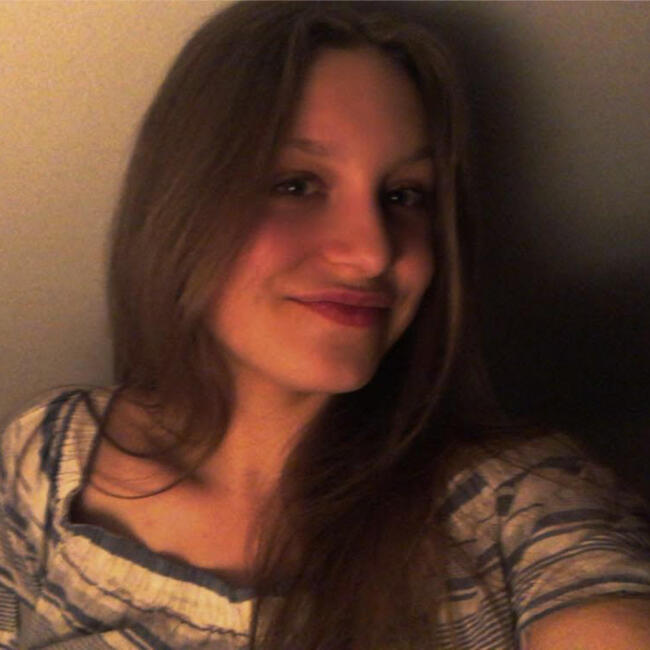 Babysitter in Domfront-en-Champagne: Elysée