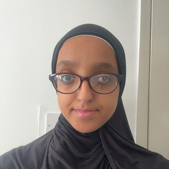 Babysitter in London: Fatima