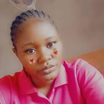 Babysitter in Port-Gentil: Pambou ohtiga