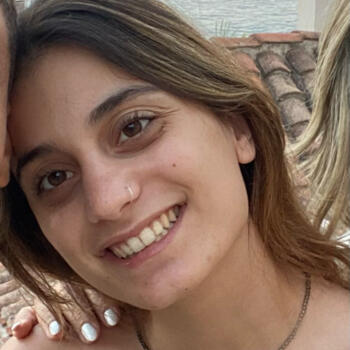 Babysitter Αθήνα: Dorothea