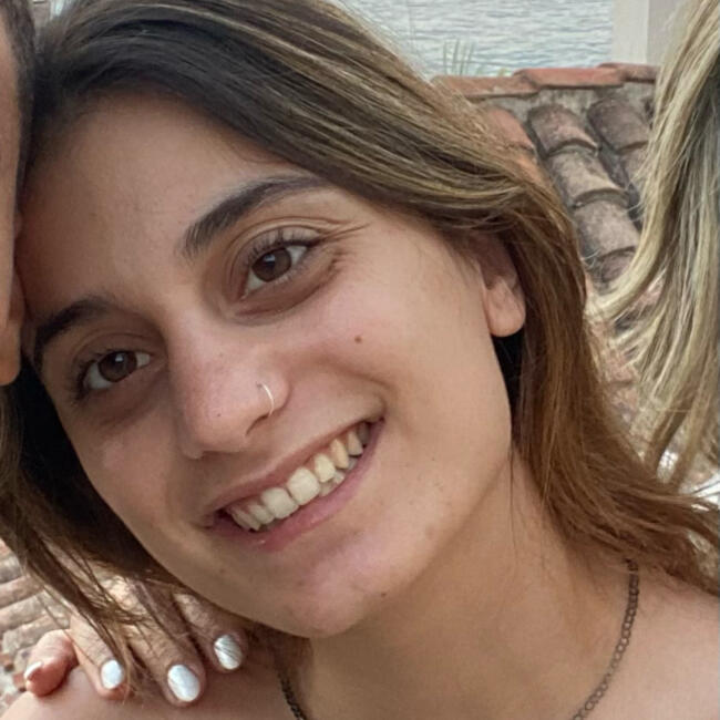 Babysitter στην περιοχή Αθήνα: Dorothea