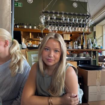 Babysitter in Chamonix: Thea