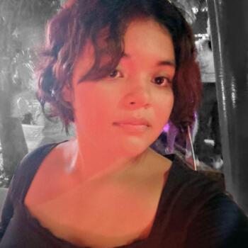 Babysitter in San Miguelito: Kristel