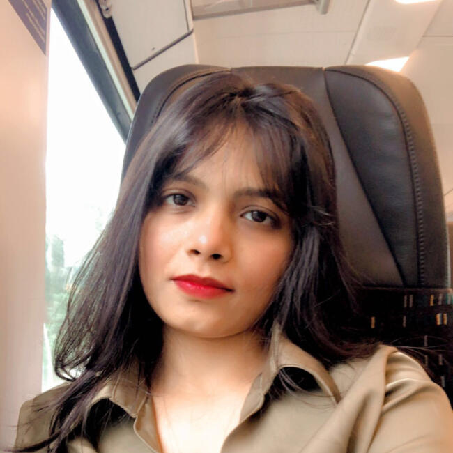 Babysitter in Berlin: Urvisha