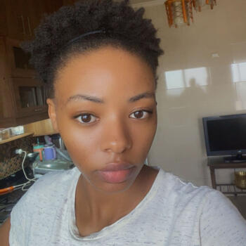 Nanny in Doha: Brenda