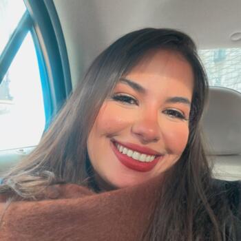 Babysitter Silver Spring: Debora