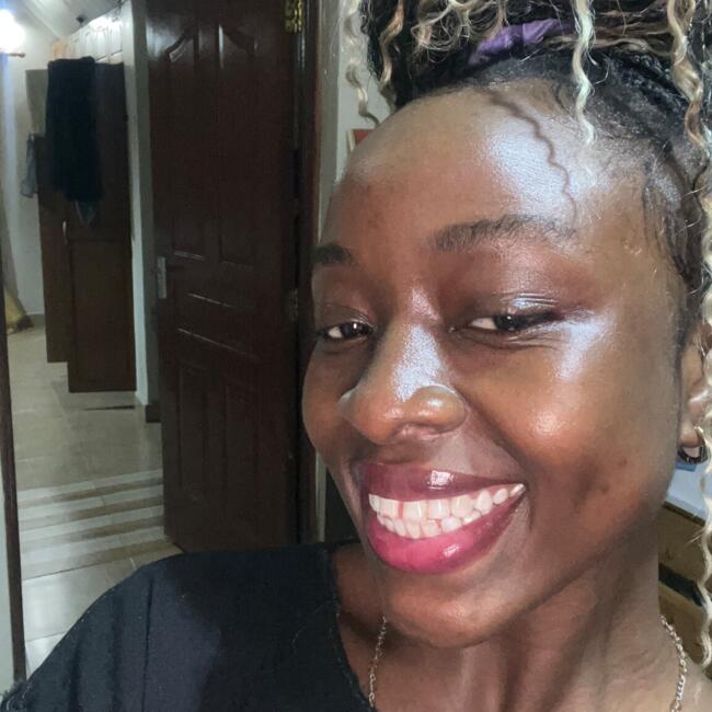 Babysitter in Kisumu: Eve Shirley
