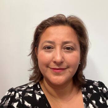 Babysitter Alajuela: Rosy segura