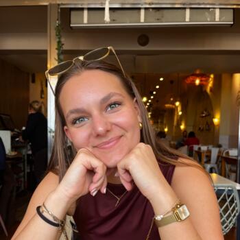 Babysitter in Gusen: Elena