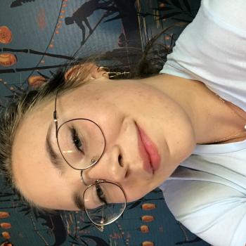 Babysitter in Saint-Gilles: Emma