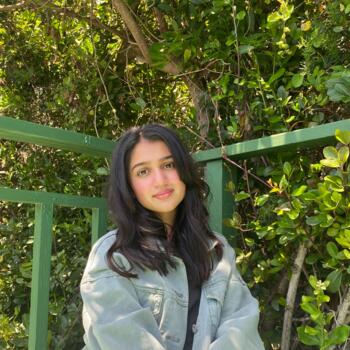 Babysitter in Cape Town: Rummanah