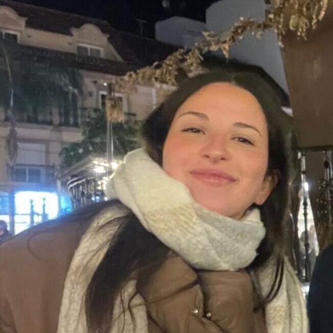 Babysitter in Fuengirola: Yolanda