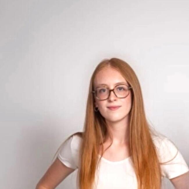 Babysitter in Le Grand-Quevilly: Erine