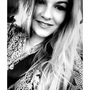 Babysitter Faro: Adriana