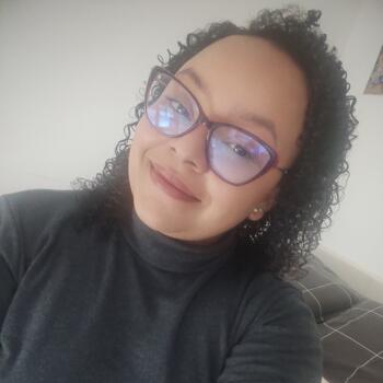 Babysitter em Amadora: Yuana