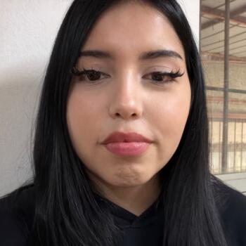 Babysitter in San Bernardo: Gabby